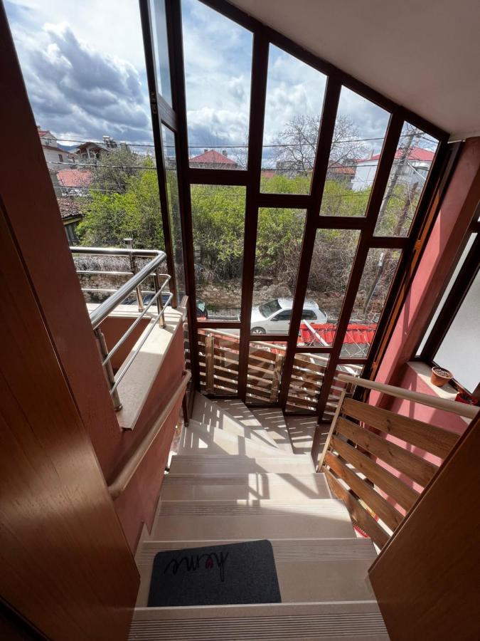 Retreat In The Centre Of Korce Apartment Exterior photo